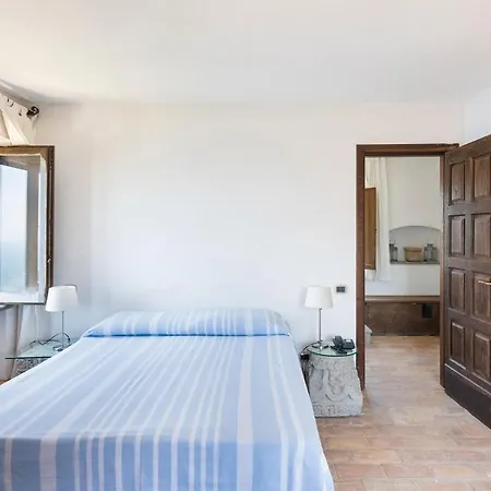 Torre E Jacuzzi Vista Mare - Terrazza Panoramica 別荘 マッサ・ルブレンセ