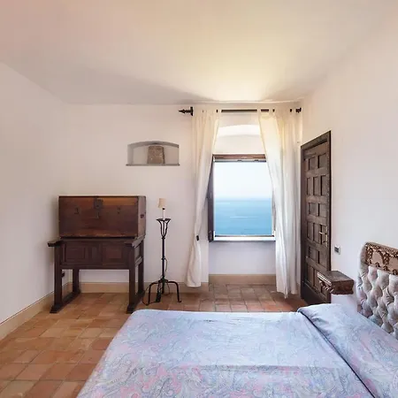 Torre E Jacuzzi Vista Mare - Terrazza Panoramica 펜션 *